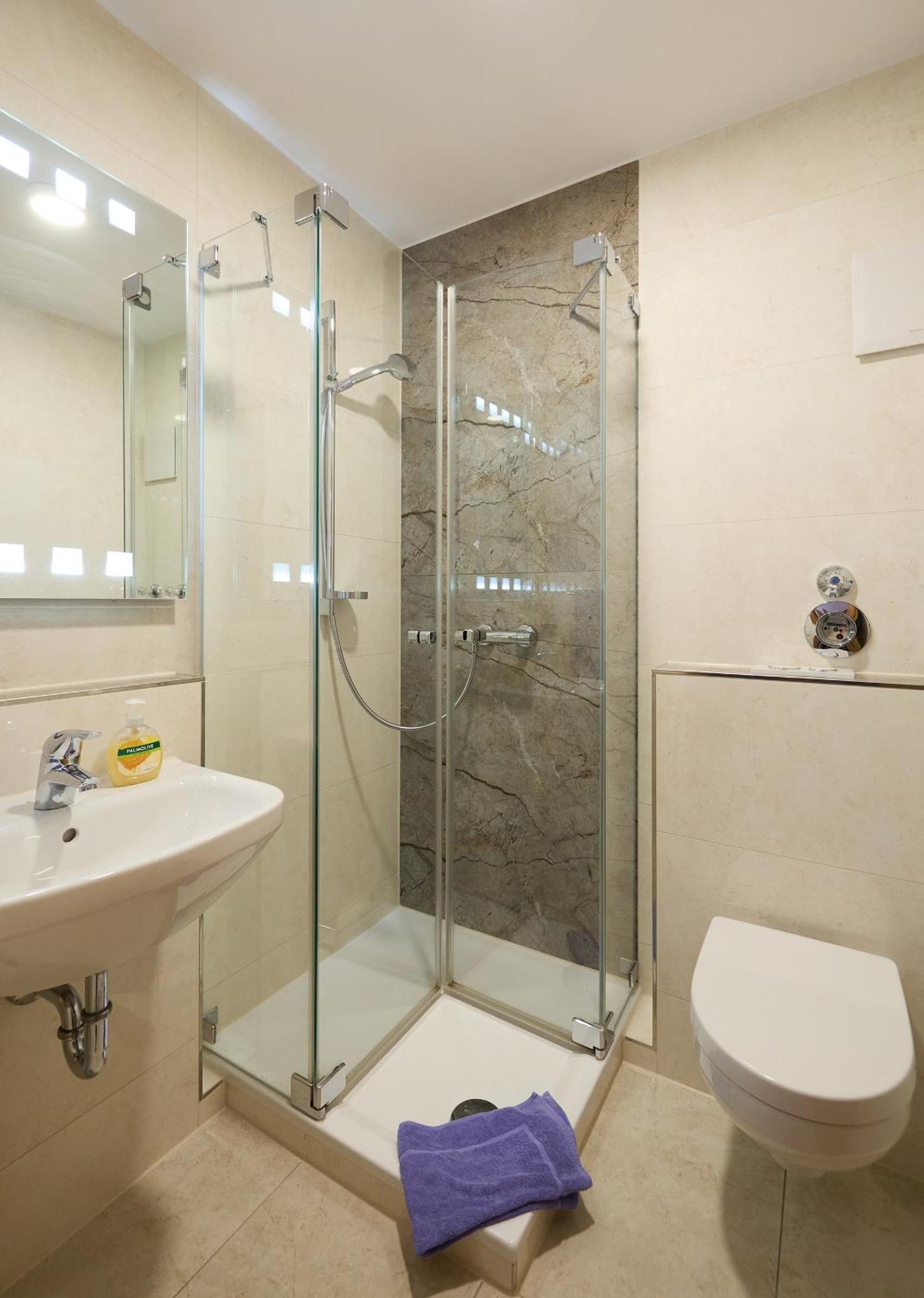 Hotel Garni Demmel Bruckmühl Extérieur photo